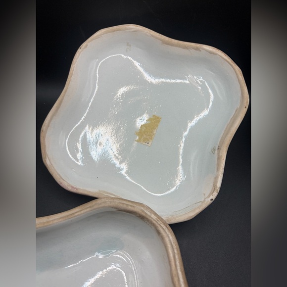 Vintage Chinese Quatrefoil Porcelain Trinket Box Famille Rose Lidded Dish - Picture 8 of 16